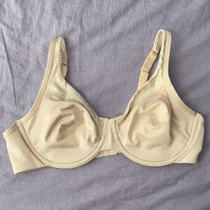 Playtex Women Breathably Cool Underwire Bra